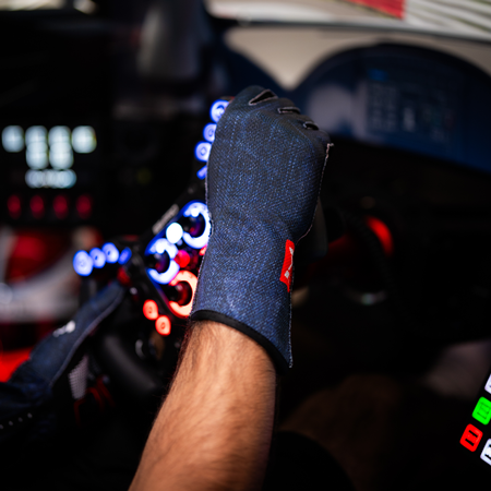 Aura Pro Canadian Tuxedo Gloves