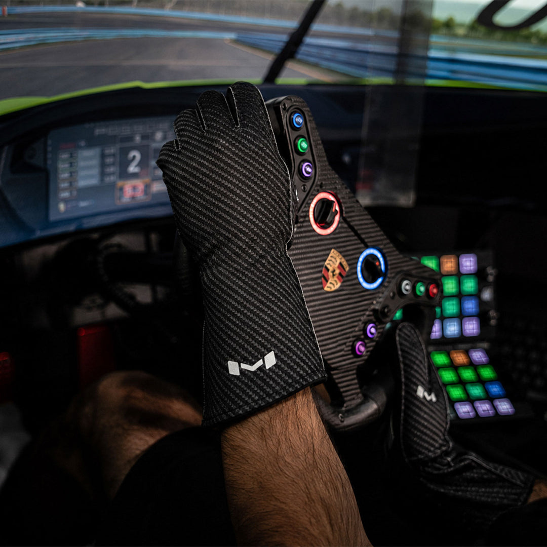 Aura Pro Carbon Gloves