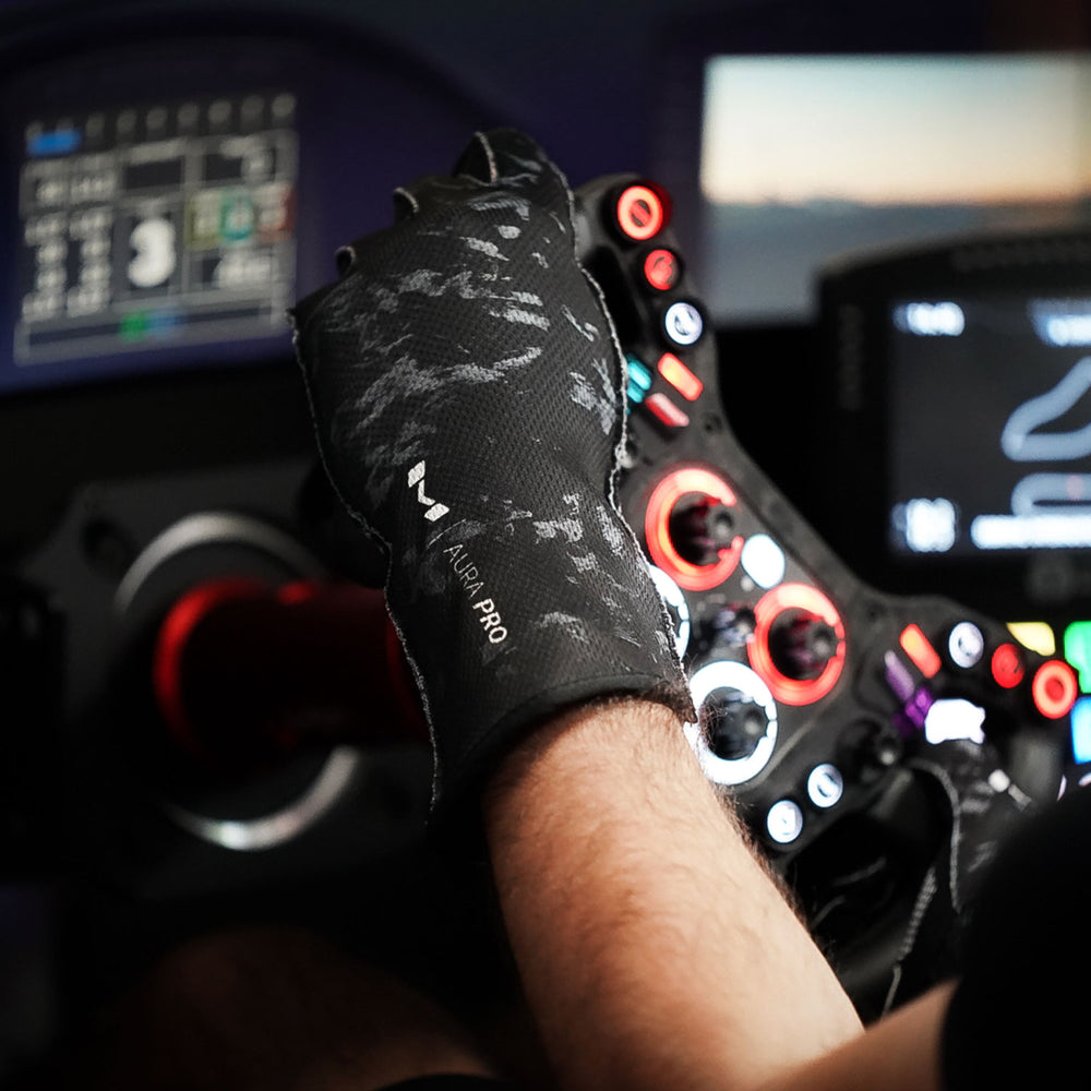 Aura Pro Forged Carbon Gloves