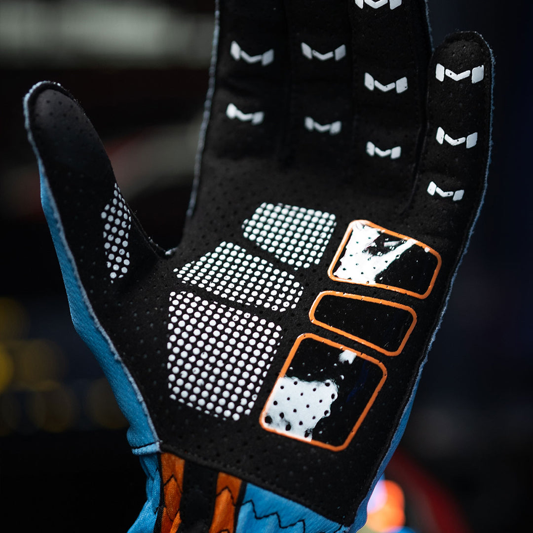 Aura Pro Icon Gloves