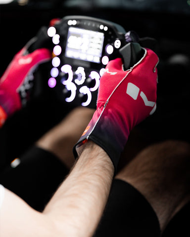 Magenta Fade Gloves
