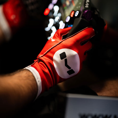 Rosso Classico Gloves