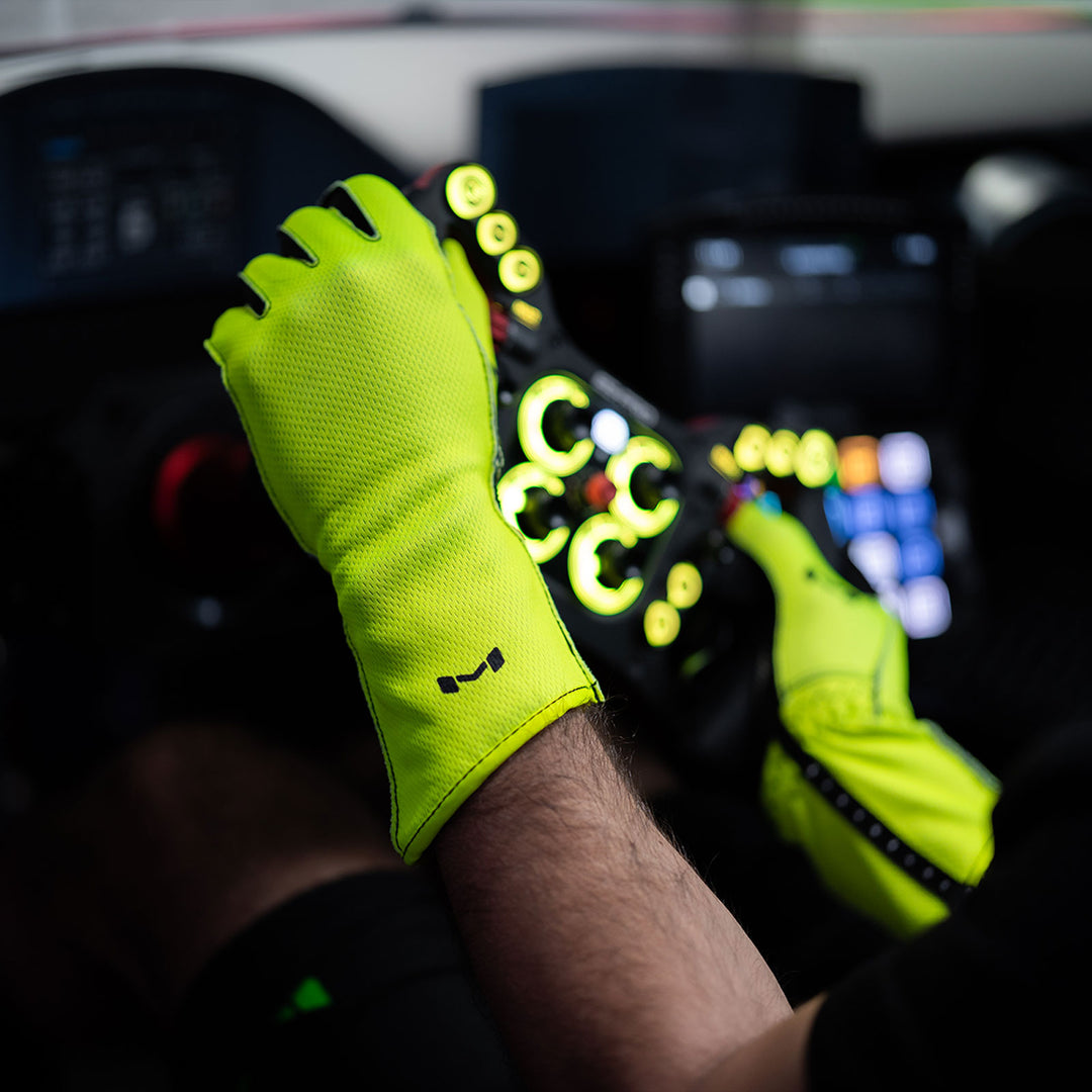 Aura Pro Volt Gloves