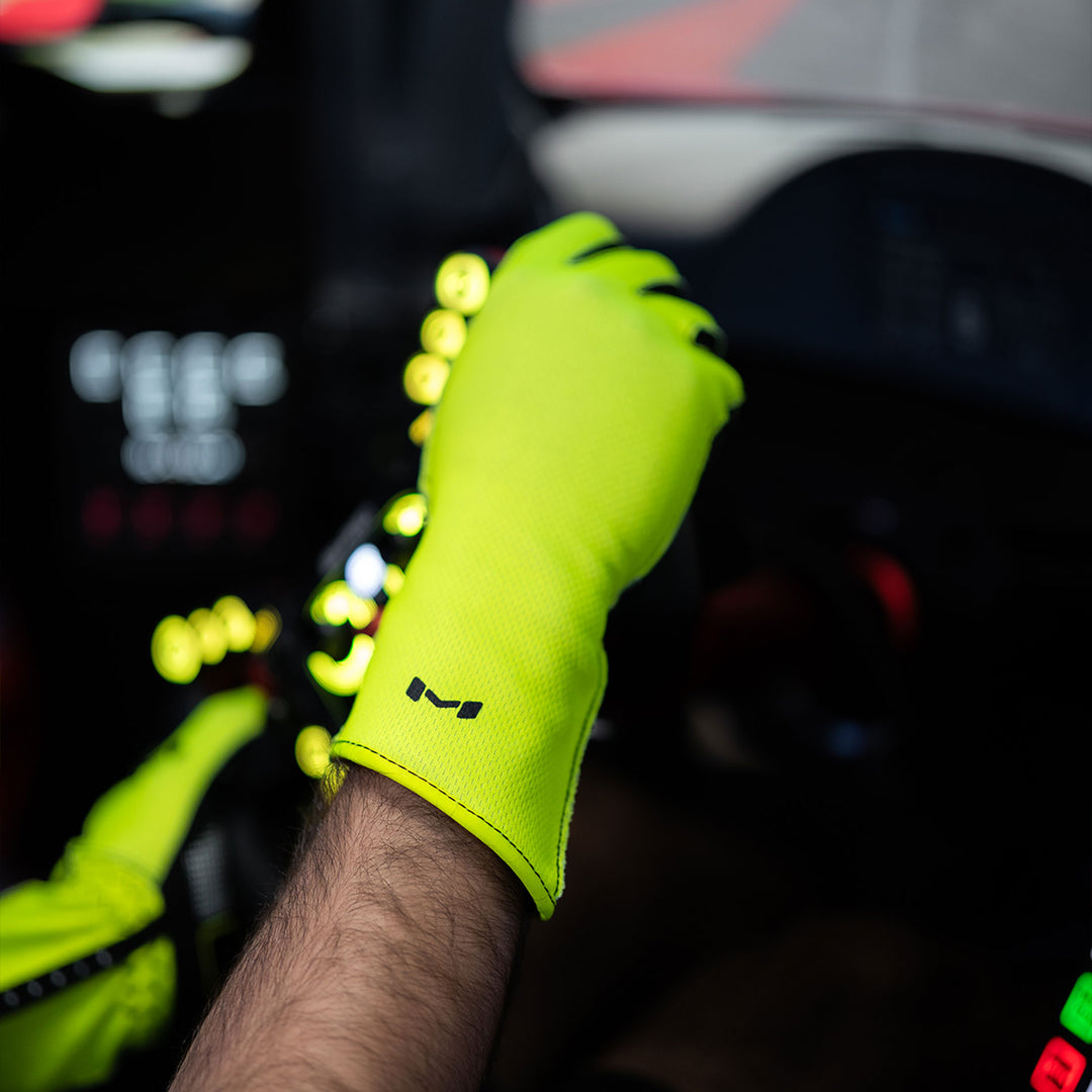 Aura Pro Volt Gloves