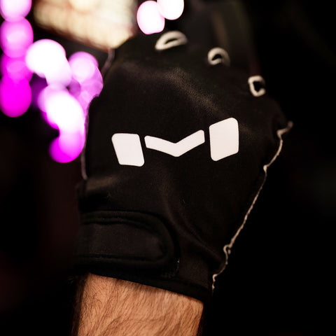 Classic Black Short Gloves